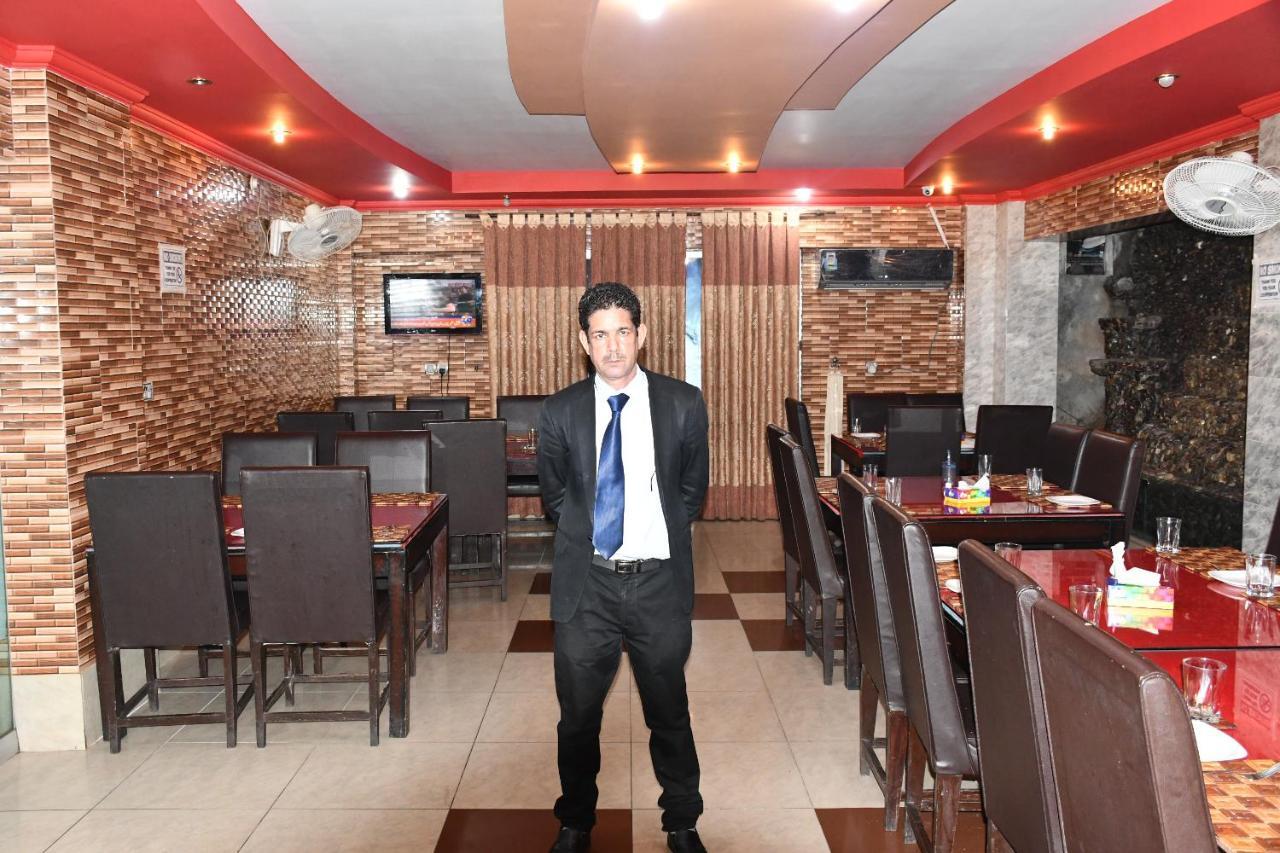 Mir Continental Hotel 穆扎法拉巴德 外观 照片
